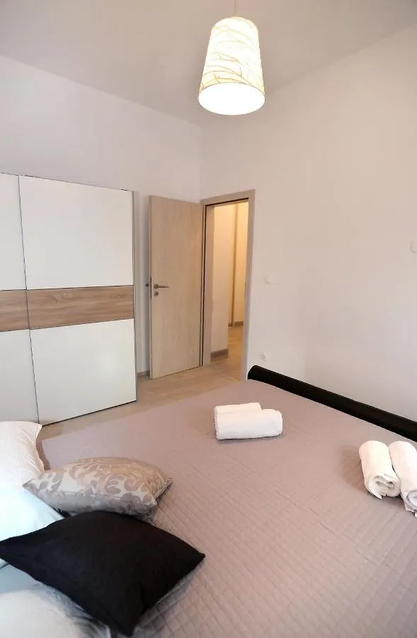 Mika Appartement Kaštela 0*,  Kroatië
