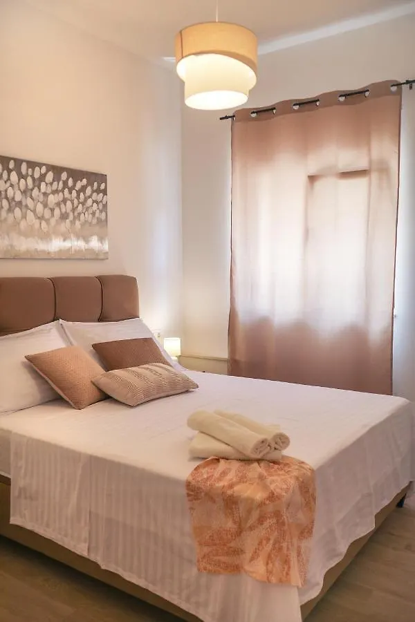 Mika Appartement Kaštela 0*,