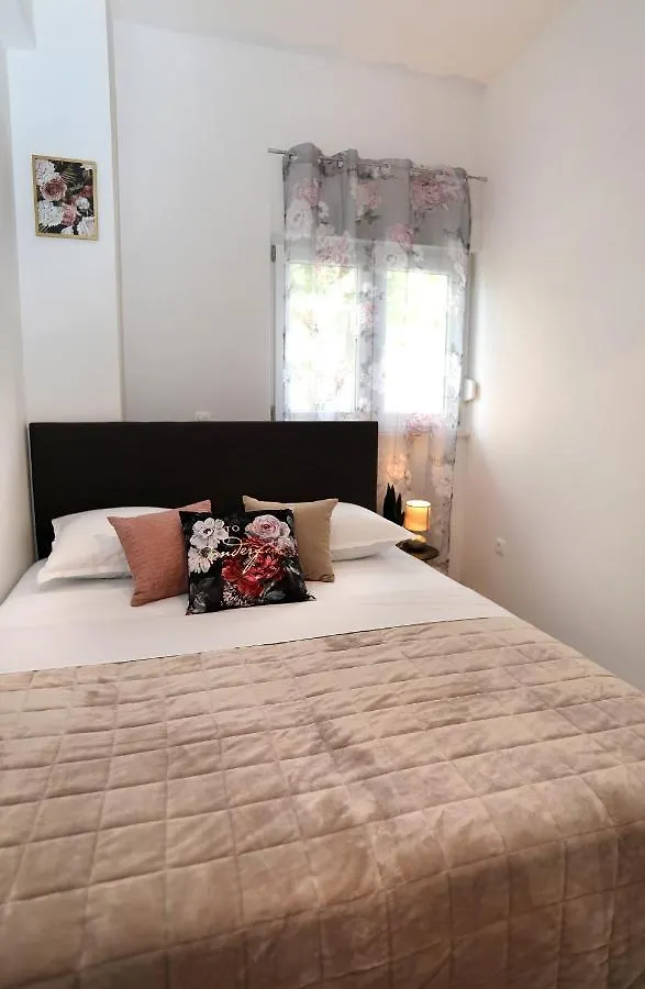 Mika Apartment Kastela